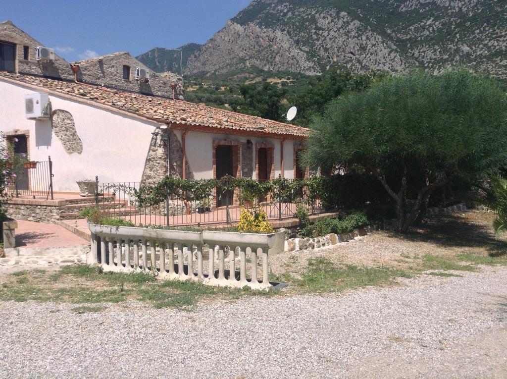 Antico Frantoio Villa Cerchiara di Calabria ภายนอก รูปภาพ