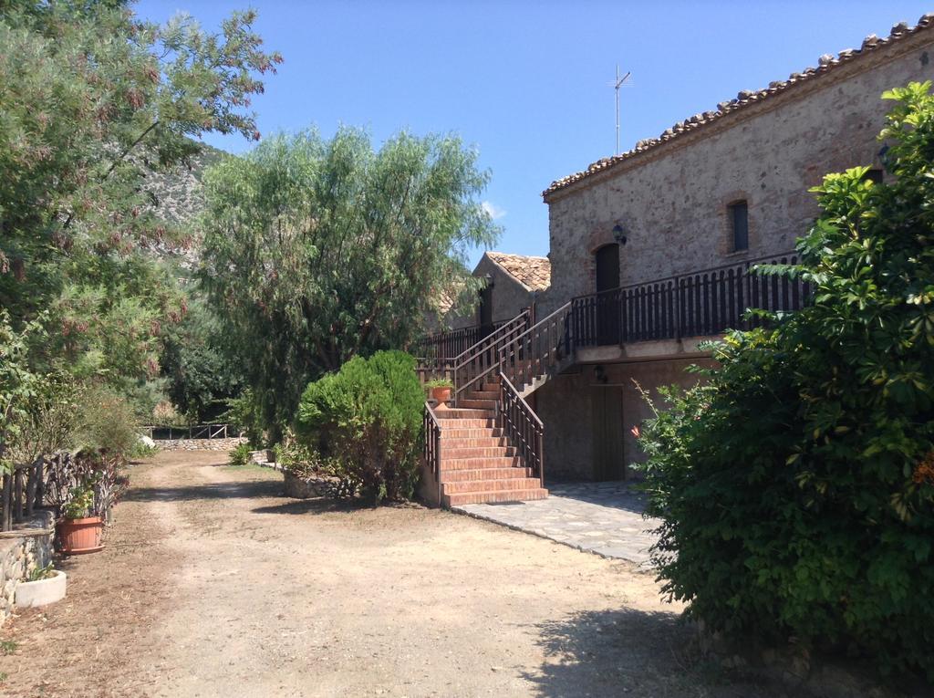 Antico Frantoio Villa Cerchiara di Calabria ภายนอก รูปภาพ